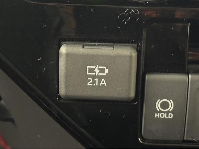 ルーミー カスタムＧ　衝突被害軽減ブレーキ　ペダル踏み間違い急発進抑制装置　ナビ　フルセグ　Ｂｌｕｅｔｏｏｔｈ　ＥＴＣ　ＬＥＤ　全周囲カメラ　両側電動スライドドア　アイドリングストップ　オートエアコン　クルーズコントロール（24枚目）