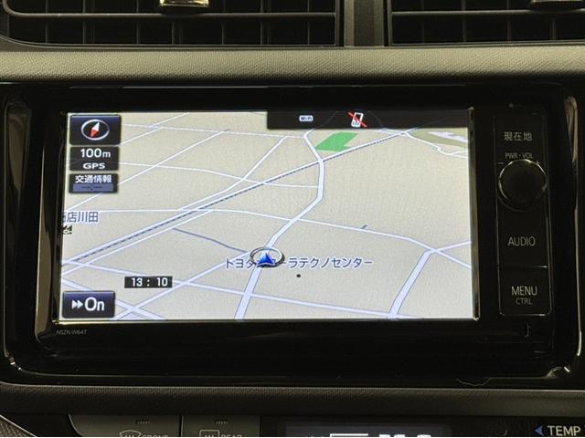 アクア S 衝突被害軽減ブレーキ ドライブレコーダー ナビ フルセグ Bluetooth バックモニター 先進ライト 車線逸脱警報 オートエアコン デュアルエアバック CD/DVD再生 横滑り防止装置(9枚目)