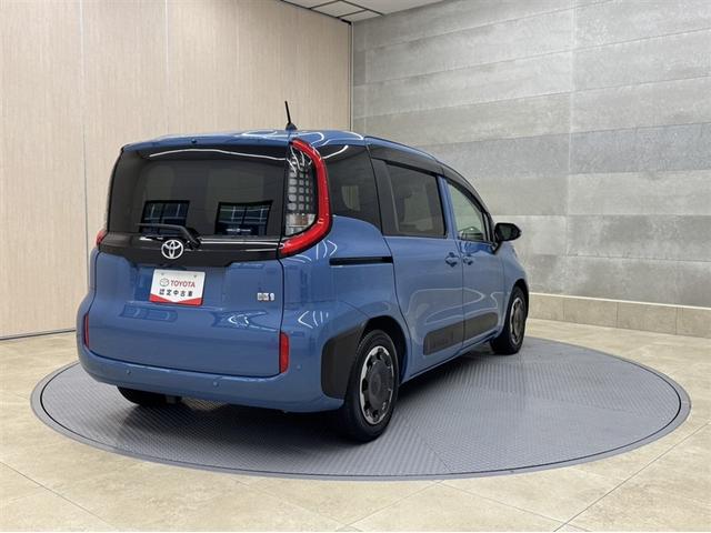 シエンタ ハイブリッドZ 全周囲モニター ドラレコ AC100V/1500Wコンセント シートヒーター 両側電動スライドドア ETC2.0 ディスプレイオーディオ ナビ フルセグTV Bluetooth ワンオーナー 記録簿(21枚目)