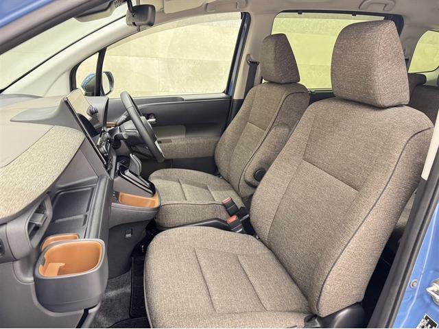 シエンタ ハイブリッドZ 全周囲モニター ドラレコ AC100V/1500Wコンセント シートヒーター 両側電動スライドドア ETC2.0 ディスプレイオーディオ ナビ フルセグTV Bluetooth ワンオーナー 記録簿(23枚目)