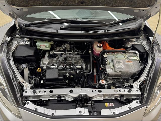 アクア Ｓスタイルブラック　衝突被害軽減ブレーキ　ペダル踏み間違い急発進抑制装置　ナビ　ワンセグ　Ｂｌｕｅｔｏｏｔｈ　ＥＴＣ　先進ライト　車線逸脱警報　スマートキー　バックモニター　オートエアコン　横滑り防止装置　盗難防止装置（29枚目）