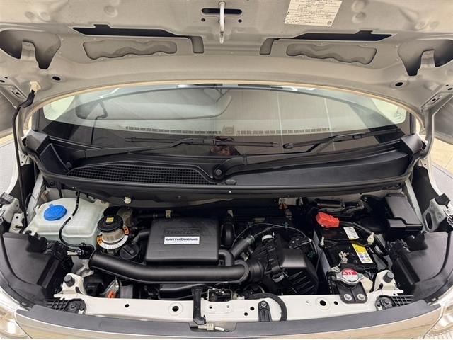 Ｎ－ＢＯＸ Ｇ・Ｌホンダセンシング　衝突被害軽減ブレーキ　ペダル踏み間違い急発進抑制装置　ナビ　バックモニター　ＥＴＣ　ＬＥＤ　ベンチシート　片側電動スライドドア　クルーズコントロール　スマートキー　オートエアコン　アイドリングストップ（31枚目）