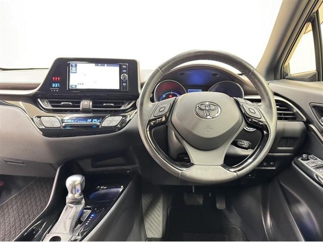 C-HR G シートヒーター フルセグ内蔵メモリーナビ DVD再生 Bluetooth バックモニター ETC 衝突被害軽減ブレーキ 車線逸脱警報装置 オートハイビーム クルーズコントロール ワンオーナー 記録簿(7枚目)