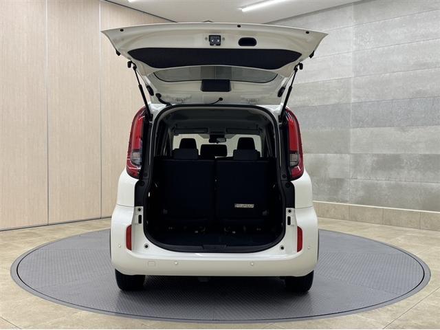 シエンタ ハイブリッドＧ　衝突被害軽減ブレーキ　ペダル踏み間違い急発進抑制装置　ドライブレコーダー　ディスプレイオーディオ　Ｂｌｕｅｔｏｏｔｈ　電源コンセント　ＥＴＣ　ＬＥＤ　クルーズコントロール　両側電動スライドドア（32枚目）