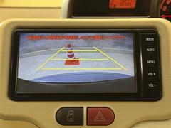 �Хå���˥����դ��Ǥ����Хå�����ݤ˸������ͻҤ��˥������ɽ�����Ƥ���ޤ�����ž�ʤˤ��ʤ��顢��������ǧ�Ǥ���ΤǥХå�����֤����ࡼ���˹Ԥ��ޤ��� 3