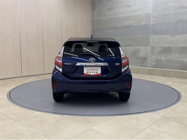 アクア Sスタイルブラック 衝突被害軽減ブレーキ ナビ フルセグ Bluetooth ETC バックモニター 先進ライト 車線逸脱警報 スマートキー オートエアコン デュアルエアバック CD/DV再生 社外アルミ 横滑り防止装置(26枚目)