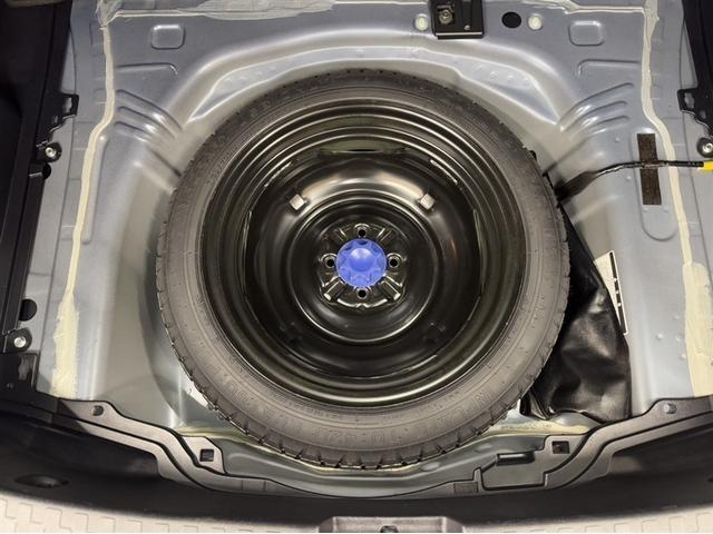 アクア Ｓ　衝突被害軽減ブレーキ　車線逸脱警報装置　オートハイビーム　フルセグ内蔵メモリーナビ　ＤＶＤ再生　Ｂｌｕｅｔｏｏｔｈ　バックモニター　スマートキー　ワンオーナー　整備記録簿　ＬＥＤライト＆フォグランプ（16枚目）