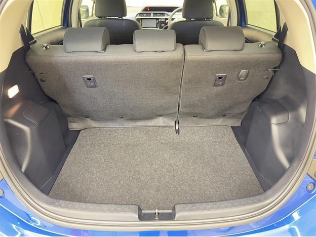 アクア Ｓ　衝突被害軽減ブレーキ　車線逸脱警報装置　オートハイビーム　フルセグ内蔵メモリーナビ　ＤＶＤ再生　Ｂｌｕｅｔｏｏｔｈ　バックモニター　スマートキー　ワンオーナー　整備記録簿　ＬＥＤライト＆フォグランプ（26枚目）