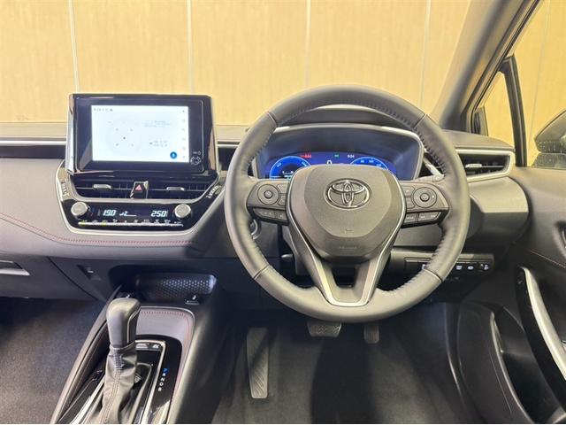 カローラスポーツ ハイブリッドＧ　Ｚ　衝突被害軽減ブレーキ　ペダル踏み間違い急発進抑制装置　ドライブレコーダー　ディスプレイオーディオ　フルセグ　Ｂｌｕｅｔｏｏｔｈ　シートヒーター　ＥＴＣ　ＬＥＤ　寒冷地仕様　クルーズコントロール（6枚目）