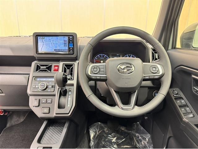 タフト Ｇ　クロムベンチャー　届出済未使用車　衝突被害軽減ブレーキ　ペダル踏み間違い急発進抑制装置　新品純正メモリーナビ　フルセグ　Ｂｌｕｅｔｏｏｔｈ　シートヒーター　バックモニター　サンルーフ　クルーズコントロール　ＣＤ／ＤＶＤ（3枚目）