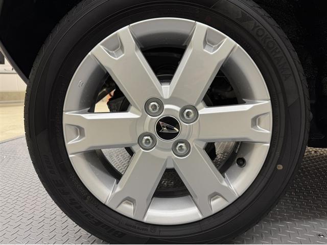 タフト Ｇ　クロムベンチャー　届出済未使用車　衝突被害軽減ブレーキ　ペダル踏み間違い急発進抑制装置　新品純正メモリーナビ　フルセグ　Ｂｌｕｅｔｏｏｔｈ　シートヒーター　バックモニター　サンルーフ　クルーズコントロール　ＣＤ／ＤＶＤ（12枚目）