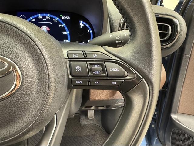 ヤリスクロス Ｚ　ディスプレイオーディオ　Ｂｌｕｅｔｏｏｔｈ　バックモニター　シートヒーター　クルーズコントロール　イモビライザー　衝突被害軽減ブレーキ　ペダル踏み間違急発進抑制装置　車線逸脱警報装置　オートハイビーム（25枚目）