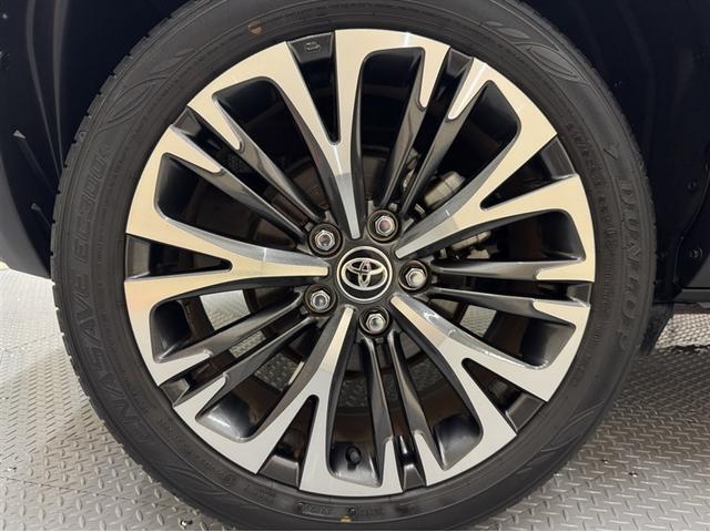 ヤリスクロス Ｚ　衝突被害軽減ブレーキ　ペダル踏み間違い急発進抑制装置　ディスプレイオーディオ　Ｂｌｕｅｔｏｏｔｈ　シートヒーター　ブラインドスポットモニター　ＬＥＤ　クルーズコントロール　バックモニター　パワーシート（13枚目）