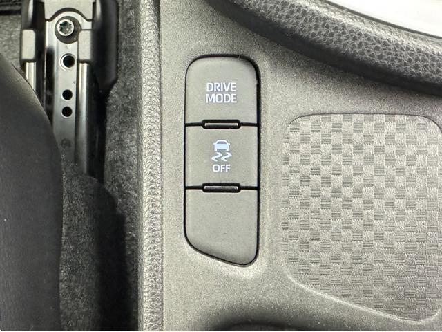 ヤリスクロス Ｚ　衝突被害軽減ブレーキ　ペダル踏み間違い急発進抑制装置　ディスプレイオーディオ　Ｂｌｕｅｔｏｏｔｈ　シートヒーター　ブラインドスポットモニター　ＬＥＤ　クルーズコントロール　バックモニター　パワーシート（24枚目）