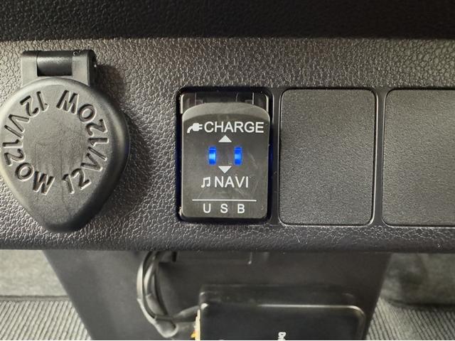 ミライース X リミテッドSAIII 衝突被害軽減ブレーキ ペダル踏み間違い急発進抑制装置 ドライブレコーダー ナビ フルセグ Bluetooth バックモニター アイドリングストップ 先進ライト 車線逸脱警報 LED CD/DVD再生(10枚目)