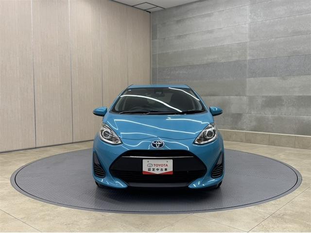 アクア Ｓ　衝突被害軽減ブレーキ　ナビ　フルセグ　Ｂｌｕｅｔｏｏｔｈ　ＥＴＣ　バックモニター　クルーズコントロール　先進ライト　車線逸脱警報　スマートキー　オートエアコン　ＣＤ／ＤＶＤ再生　記録簿　横滑防止装置（15枚目）