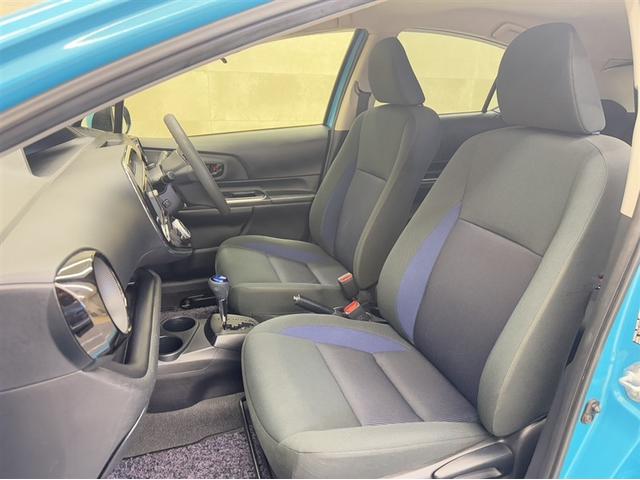 アクア Ｓ　衝突被害軽減ブレーキ　ナビ　フルセグ　Ｂｌｕｅｔｏｏｔｈ　ＥＴＣ　バックモニター　クルーズコントロール　先進ライト　車線逸脱警報　スマートキー　オートエアコン　ＣＤ／ＤＶＤ再生　記録簿　横滑防止装置（19枚目）