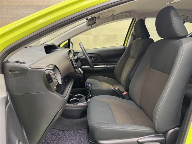 アクア G 衝突被害軽減ブレーキ ペダル踏み間違い急発進抑制装置 ドライブレコーダー ナビ ワンセグ Bluetooth ETC クルーズコントロール バックモニター オートエアコン スマートキー(20枚目)