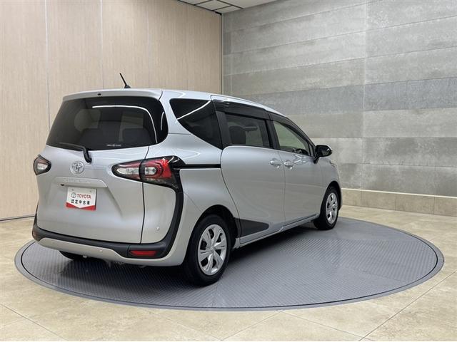 シエンタ G セーフティーエディション 衝突被害軽減ブレーキ ペダル踏み間違い急発進抑制装置 ナビ ワンセグ Bluetooth LED 全周囲カメラ 両側電動スライドドア アイドリングストップ オートエアコン 3列シート スマートキー(17枚目)