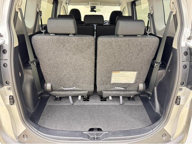 シエンタ G セーフティーエディション 衝突被害軽減ブレーキ ペダル踏み間違い急発進抑制装置 ナビ ワンセグ Bluetooth LED 全周囲カメラ 両側電動スライドドア アイドリングストップ オートエアコン 3列シート スマートキー(28枚目)