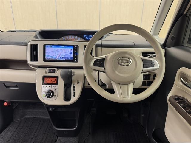 ムーヴキャンバス Ｘリミテッドメイクアップ　ＳＡＩＩ　衝突被害軽減ブレーキ　ペダル踏み間違い急発進抑制装置　ナビ　フルセグ　Ｂｌｕｅｔｏｏｔｈ　全周囲カメラ　アイドリングストップ　車線逸脱警報　両側電動スライドドア　ベンチシート　オートエアコン（6枚目）