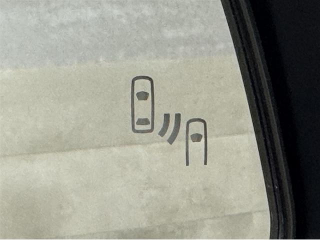 ＲＡＶ４ ハイブリッドＧ　４ＷＤ　衝突被害軽減ブレーキ　ペダル踏み間違い急発進抑制装置　電源コンセント　寒冷地仕様　ナビ　フルセグ　Ｂｌｕｅｔｏｏｔｈ　シートヒーター　全周囲カメラ　ブラインドスポットモニター　ＥＴＣ　ＬＥＤ（14枚目）