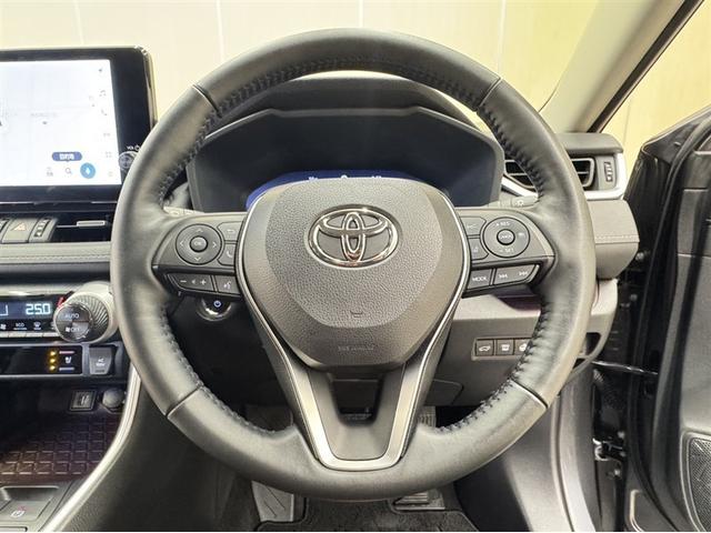 ＲＡＶ４ ハイブリッドＧ　４ＷＤ　衝突被害軽減ブレーキ　ペダル踏み間違い急発進抑制装置　電源コンセント　寒冷地仕様　ナビ　フルセグ　Ｂｌｕｅｔｏｏｔｈ　シートヒーター　全周囲カメラ　ブラインドスポットモニター　ＥＴＣ　ＬＥＤ（29枚目）