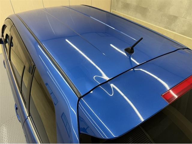 カローラフィールダー １．５Ｇ　衝突被害軽減ブレーキ　車線逸脱警報装置　オートハイビーム　横滑り防止装置　ＡＢＳ　フルセグ内蔵メモリーナビ　ＣＤ／ＤＶＤ再生　Ｂｌｕｅｔｏｏｔｈ対応　バックモニター　ＥＴＣ（26枚目）