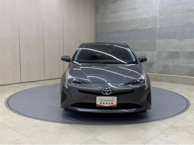 プリウス Sツーリングセレクション 寒冷地仕様 合成皮革シート&シートヒーター フルセグ内蔵メモリーナビ CD/DVD再生 Bluetooth対応 バックモニターETC サイドエアバック オートエアコン スマートキー イモビライザー(15枚目)