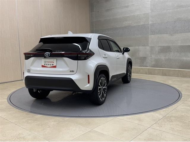 ヤリスクロス ハイブリッドＺ　ドラレコ　シートヒーター　ＡＣ１００Ｖコンセント　ディスプレイオーディオ　メモリーナビ　フルセグ　Ｂｌｕｅｔｏｏｔｈ　バックモニター　ＥＴＣ　ワンオーナー　整備記録簿　運転席パワーシート　サポーカーＳ（20枚目）