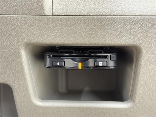 タント Ｇ　ワンオーナー　ナビ　フルセグ　Ｂｌｕｅｔｏｏｔｈ　ＥＴＣ　バックモニター　両側電動スライドドア　ベンチシート　スマートキー　アイドリングストップ　オートエアコン　ＣＤ／ＤＶＤ再生　純正アルミ（10枚目）