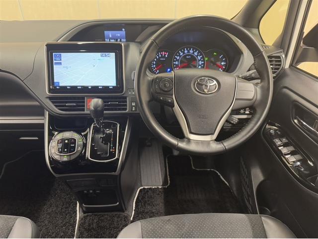 ヴォクシー ZS 煌III 衝突被害軽減ブレーキ ペダル踏み間違い急発進抑制装置 ドライブレコーダー ナビ フルセグ Bluetooth 後席モニター バックモニター ETC LED クルーズコントロール 両側電動スライドドア(6枚目)