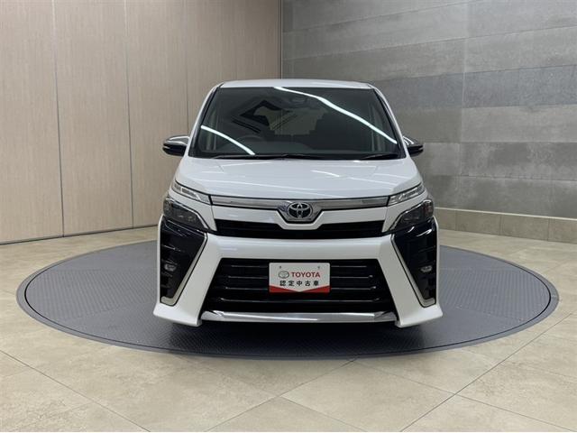 ヴォクシー ZS 煌III 衝突被害軽減ブレーキ ペダル踏み間違い急発進抑制装置 ドライブレコーダー ナビ フルセグ Bluetooth 後席モニター バックモニター ETC LED クルーズコントロール 両側電動スライドドア(16枚目)