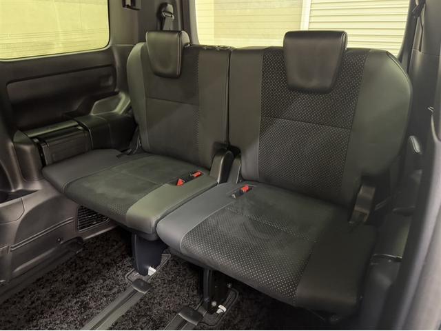 ヴォクシー ZS 煌III 衝突被害軽減ブレーキ ペダル踏み間違い急発進抑制装置 ドライブレコーダー ナビ フルセグ Bluetooth 後席モニター バックモニター ETC LED クルーズコントロール 両側電動スライドドア(23枚目)