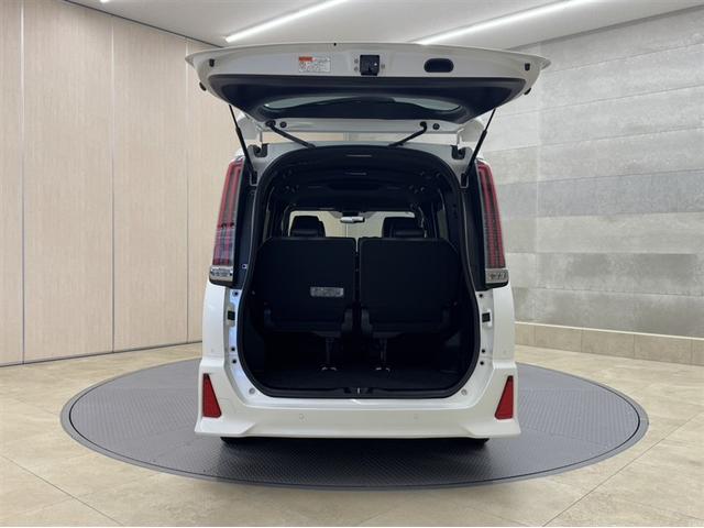 ノア Si ダブルバイビーII 衝突被害軽減ブレーキ ペダル踏み間違い急発進抑制装置 ナビ フルセグ Bluetooth ETC LED 両側電動スライドドア バックモニター クルーズコントロール ワンオーナー CD/DVD再生(30枚目)