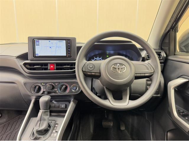 ライズ Ｘ　Ｓ　衝突被害軽減ブレーキ　ペダル踏み間違い急発進抑制装置　ナビ　フルセグ　Ｂｌｕｅｔｏｏｔｈ　バックモニター　ＬＥＤ　アイドリングストップ　先進ライト　車線逸脱警報　ＣＤ／ＤＶＤ再生　ワンオーナー（6枚目）