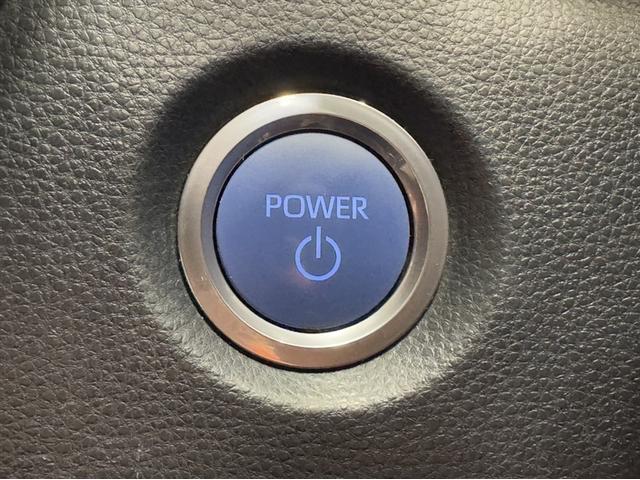 カローラツーリング ハイブリッド　Ｓ　衝突被害軽減ブレーキ　ペダル踏み間違い急発進抑制装置　ドライブレコーダー　ナビ　フルセグ　Ｂｌｕｅｔｏｏｔｈ　ＥＴＣ　ＬＥＤ　バックモニター　ブラインドスポットモニター　クルーズコントロール　記録簿（14枚目）