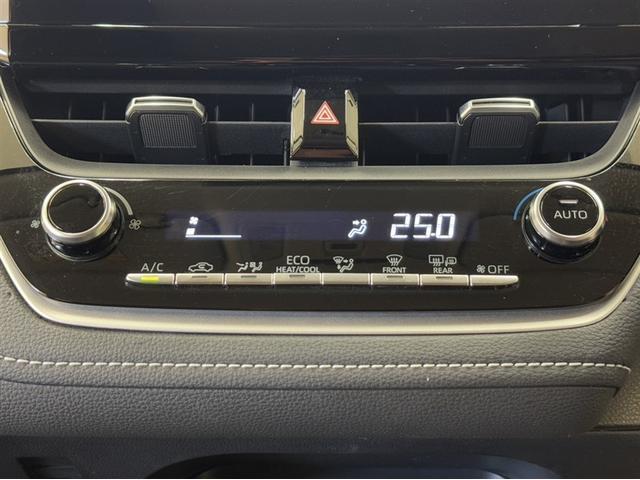 カローラツーリング ハイブリッド　Ｓ　衝突被害軽減ブレーキ　ペダル踏み間違い急発進抑制装置　ドライブレコーダー　ナビ　フルセグ　Ｂｌｕｅｔｏｏｔｈ　ＥＴＣ　ＬＥＤ　バックモニター　ブラインドスポットモニター　クルーズコントロール　記録簿（25枚目）