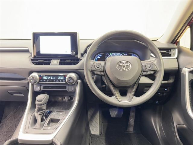 ＲＡＶ４ ハイブリッドＸ　衝突被害軽減ブレーキ　ペダル踏み間違い急発進抑制装置　ＥＴＣ　ＬＥＤ　バックモニター　Ｂｌｕｅｔｏｏｔｈ　フルセグ　クルーズコントロール　先進ライト　車線逸脱警報　オートエアコン　純正アルミ（6枚目）