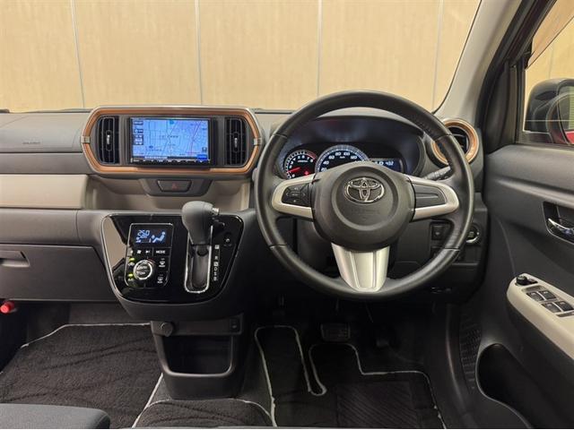 パッソ モーダ　Ｇパッケージ　衝突被害軽減ブレーキ　ペダル踏み間違い急発進抑制装置　ドライブレコーダー　ナビ　ワンセグ　Ｂｌｕｅｔｏｏｔｈ　シートヒーター　ＥＴＣ　ＬＥＤ　寒冷地仕様　バックモニター　ベンチシート　オートエアコン（6枚目）