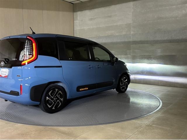 シエンタ ハイブリッドZ 衝突被害軽減ブレーキ ペダル踏み間違い急発進抑制装置 ドライブレコーダー 電源コンセント シートヒーター ナビ フルセグ Bluetooth 全周囲カメラ 両側電動スライドドア ETC LED(18枚目)