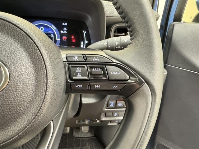 シエンタ ハイブリッドZ 衝突被害軽減ブレーキ ペダル踏み間違い急発進抑制装置 ドライブレコーダー 電源コンセント シートヒーター ナビ フルセグ Bluetooth 全周囲カメラ 両側電動スライドドア ETC LED(30枚目)