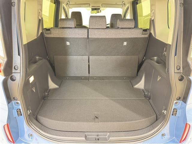 シエンタ ハイブリッドZ 衝突被害軽減ブレーキ ペダル踏み間違い急発進抑制装置 ドライブレコーダー 電源コンセント シートヒーター ナビ フルセグ Bluetooth 全周囲カメラ 両側電動スライドドア ETC LED(34枚目)