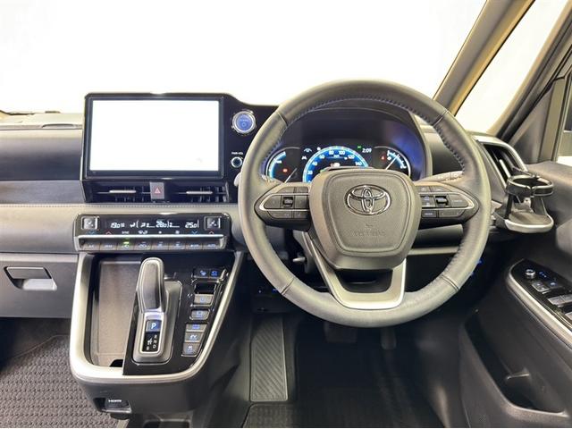 ヴォクシー ハイブリッドＳ－Ｚ　衝突被害軽減ブレーキ　ペダル踏み間違い急発進抑制装置　ドライブレコーダー　電源コンセント　シートヒーター　ナビ　フルセグ　Ｂｌｕｅｔｏｏｔｈ　両側電動スライドドア　全周囲カメラ　ＥＴＣ　ＬＥＤ（6枚目）