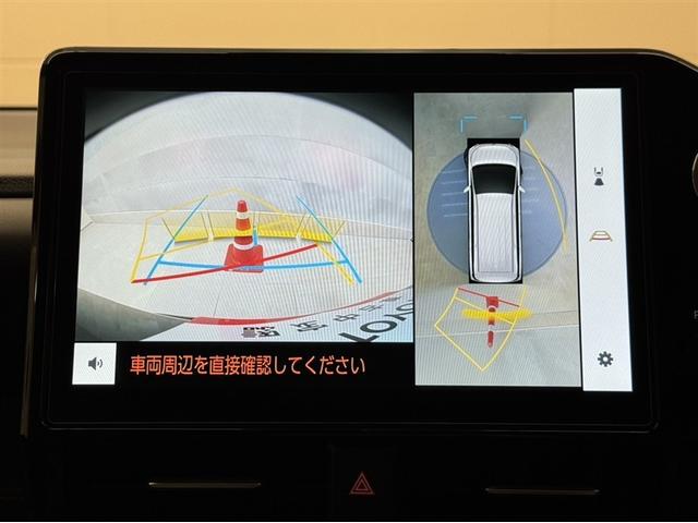 ヴォクシー ハイブリッドＳ－Ｚ　衝突被害軽減ブレーキ　ペダル踏み間違い急発進抑制装置　ドライブレコーダー　電源コンセント　シートヒーター　ナビ　フルセグ　Ｂｌｕｅｔｏｏｔｈ　両側電動スライドドア　全周囲カメラ　ＥＴＣ　ＬＥＤ（8枚目）