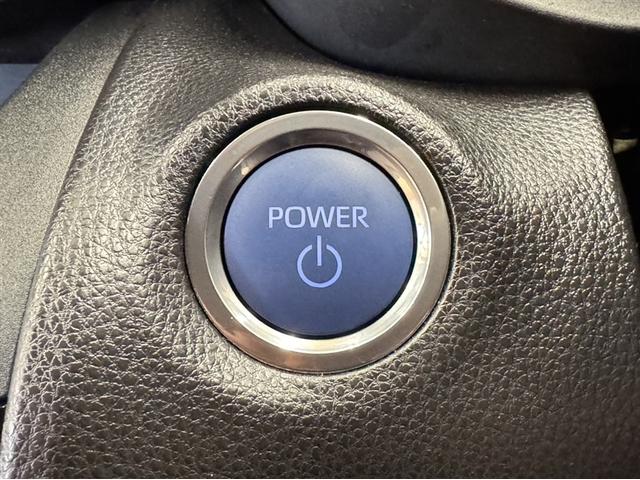 ヤリスクロス ハイブリッドＸ　衝突被害軽減ブレーキ　ペダル踏み間違い急発進抑制装置　電源コンセント　ディスプレイオーディオ　Ｂｌｕｅｔｏｏｔｈ　全周囲カメラ　クルーズコントロール　オートエアコン　先進ライト　車線逸脱警報（10枚目）