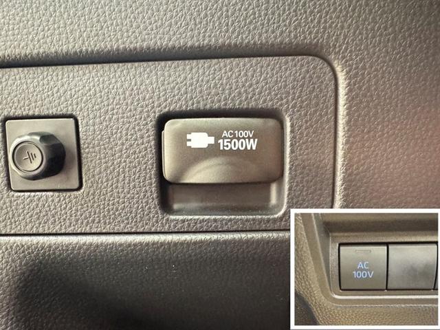 ヤリスクロス ハイブリッドＸ　衝突被害軽減ブレーキ　ペダル踏み間違い急発進抑制装置　電源コンセント　ディスプレイオーディオ　Ｂｌｕｅｔｏｏｔｈ　全周囲カメラ　クルーズコントロール　オートエアコン　先進ライト　車線逸脱警報（23枚目）