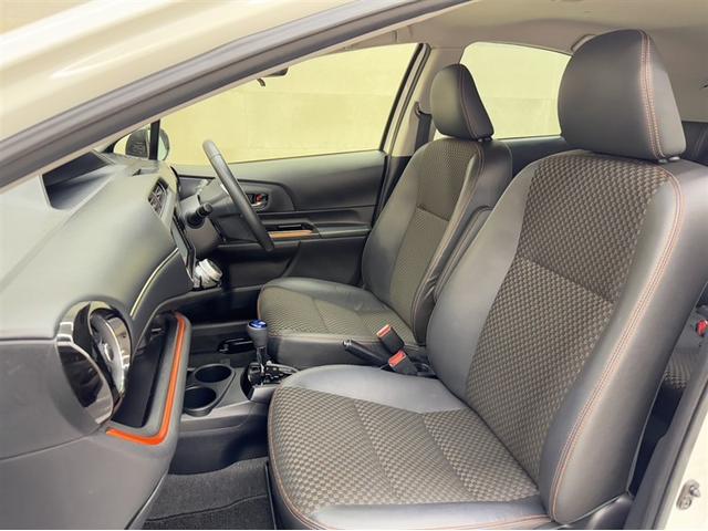 アクア Ｘ－アーバン　ソリッド　衝突被害軽減ブレーキ　ナビ　ワンセグ　Ｂｌｕｅｔｏｏｔｈ　シートヒーター　ＥＴＣ　ＬＥＤ　先進ライト　車線逸脱警報　スマートキー　オートエアコン　バックモニター　純正アルミ　デュアルエアバック（19枚目）