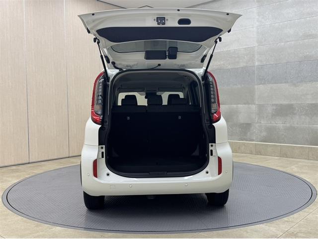 シエンタ Z 衝突被害軽減ブレーキ ペダル踏間違急発進抑制装置 ドライブレコーダー ディスプレイオーディオ Bluetooth 両側電動スライドドア クルーズコントロール オートエアコン ブラインドスポットモニタ(29枚目)