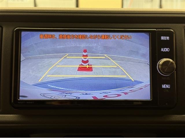 パッソ Ｘ　ＬパッケージＳ　衝突被害軽減ブレーキ　ペダル踏み間違急発進抑制装置　車線逸脱警報装置　フルセグ内蔵メモリーナビ　ＣＤ／ＤＶＤ　Ｂｌｕｅｔｏｏｔｈ対応　バックモニター　ＥＴＣ　スマートキー　オートエアコン　ベンチシート（9枚目）